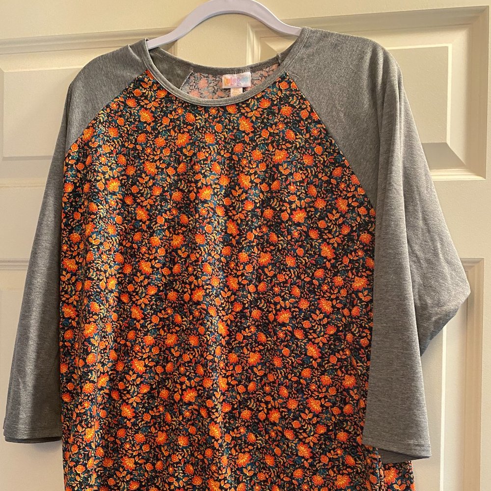LulaRoe Randy Raglan Tee, Size 3XL, NWOT